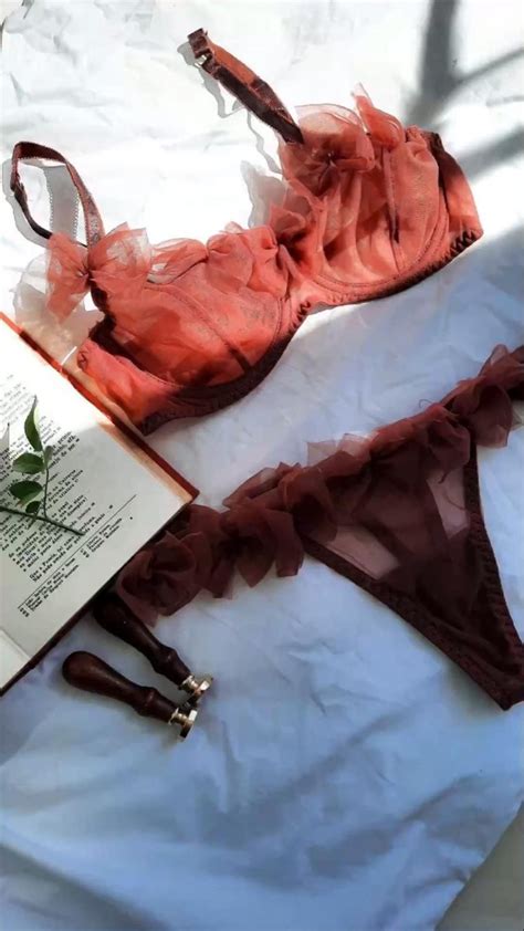 10 Great Indie Lingerie Brands for Small Boobs 